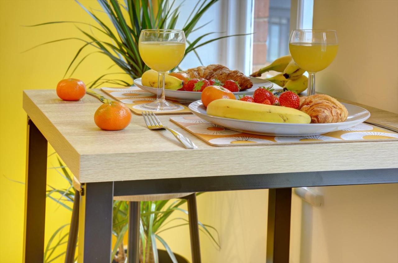 City Centre, 2 Bedroom, Secured Parking, 3 King Bed, Wifi Sleep 6 Guest Comfortable On Three King Size Beds, Jewellery Quarter , Birmingham City Centre , Allocated Secured Parking Eksteriør billede