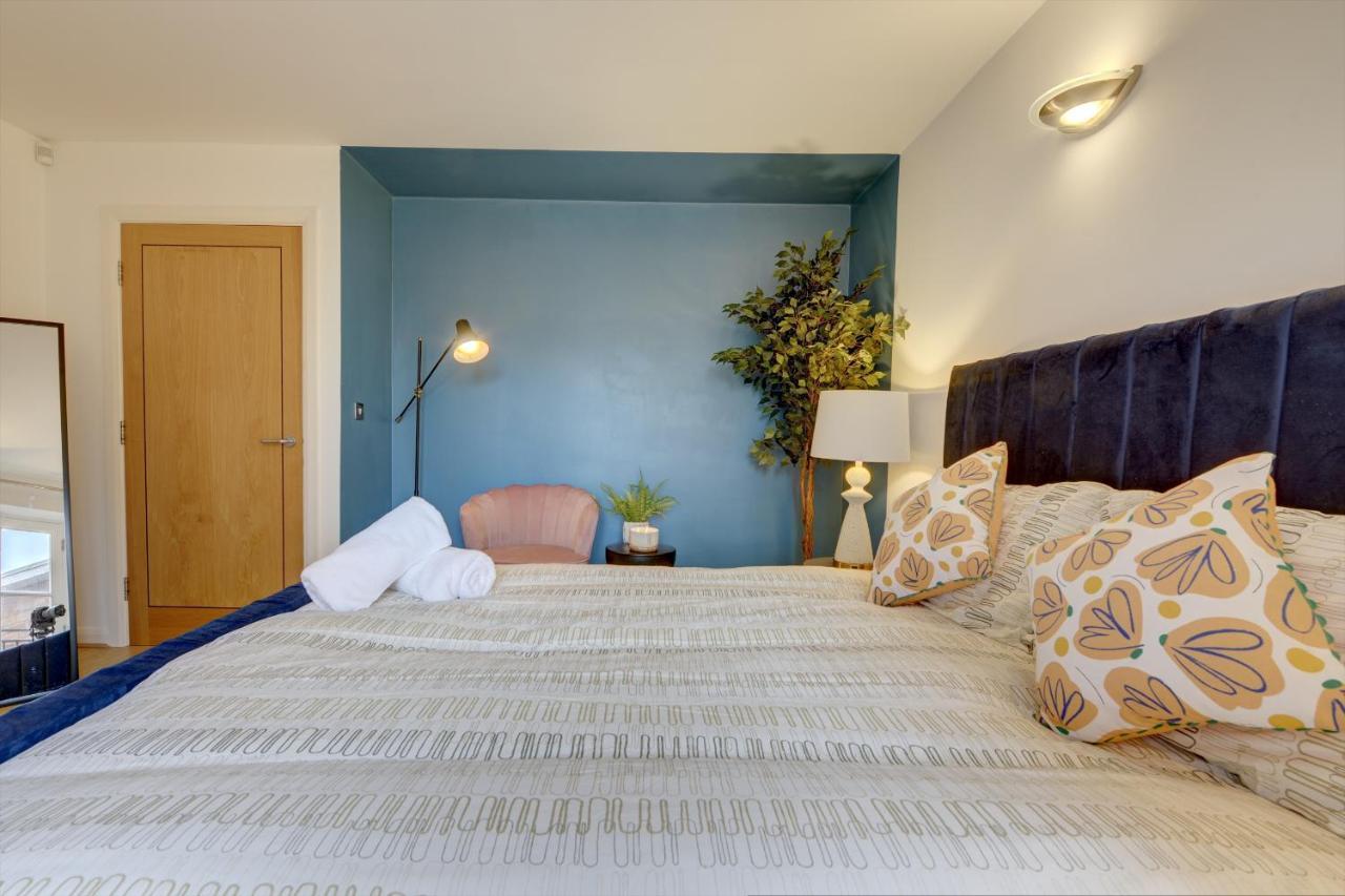 City Centre, 2 Bedroom, Secured Parking, 3 King Bed, Wifi Sleep 6 Guest Comfortable On Three King Size Beds, Jewellery Quarter , Birmingham City Centre , Allocated Secured Parking Eksteriør billede