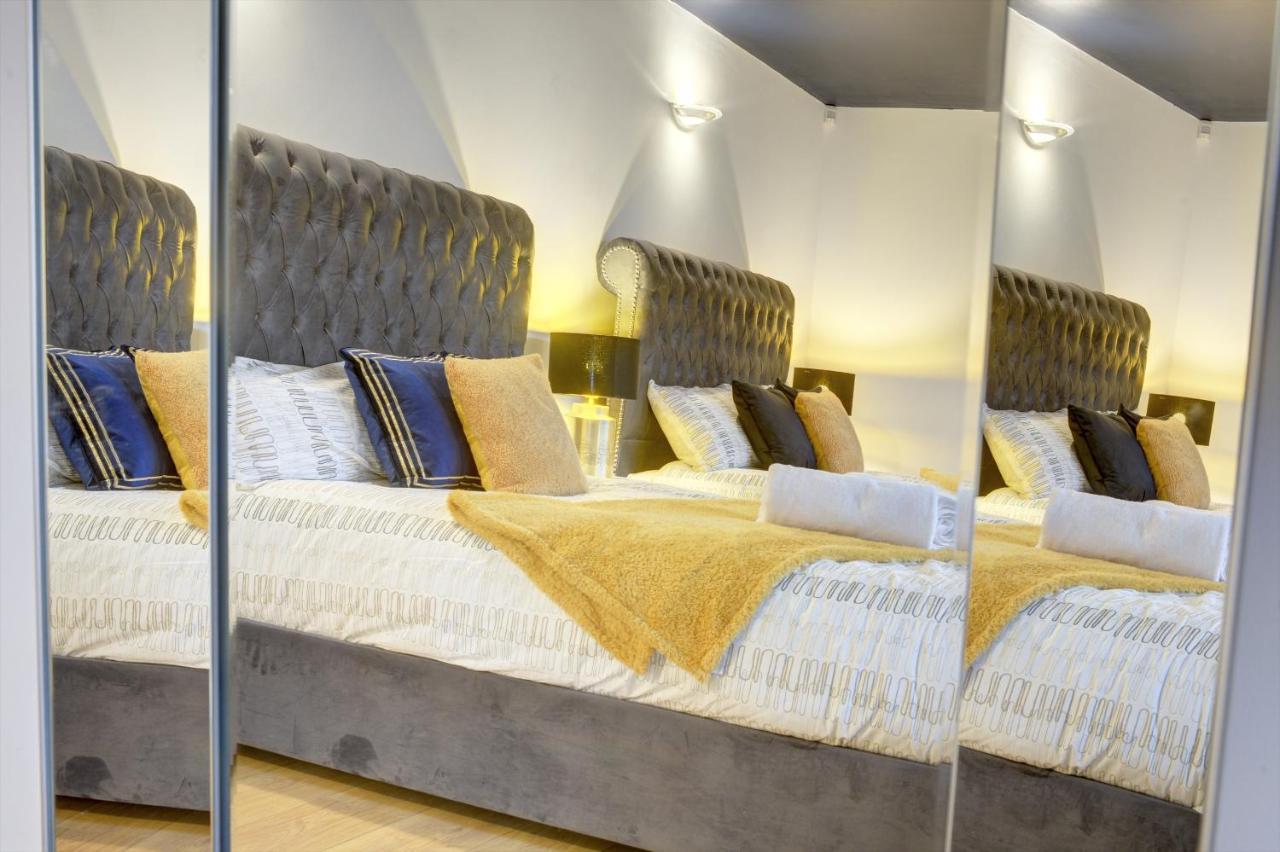 City Centre, 2 Bedroom, Secured Parking, 3 King Bed, Wifi Sleep 6 Guest Comfortable On Three King Size Beds, Jewellery Quarter , Birmingham City Centre , Allocated Secured Parking Eksteriør billede