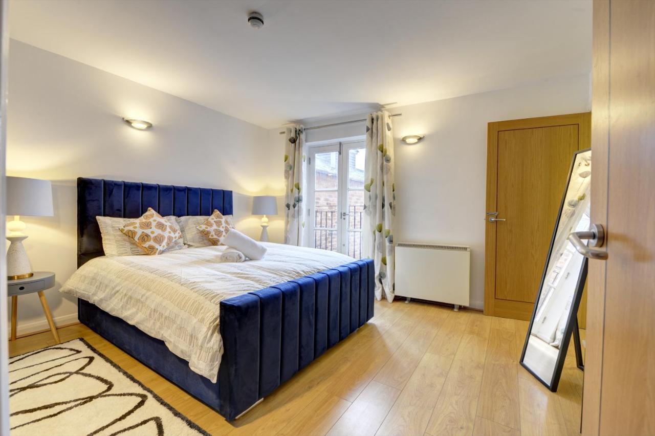 City Centre, 2 Bedroom, Secured Parking, 3 King Bed, Wifi Sleep 6 Guest Comfortable On Three King Size Beds, Jewellery Quarter , Birmingham City Centre , Allocated Secured Parking Eksteriør billede
