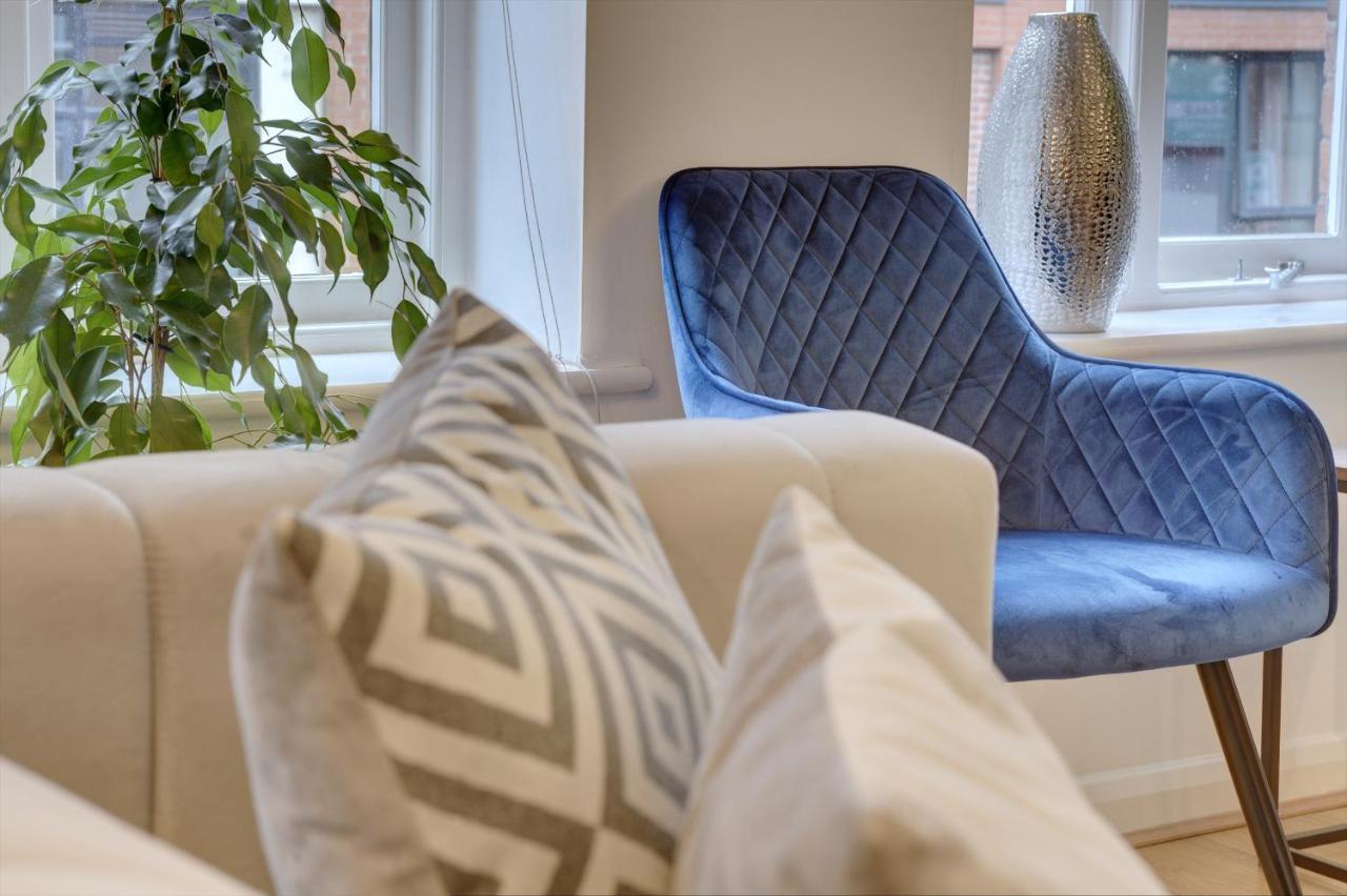City Centre, 2 Bedroom, Secured Parking, 3 King Bed, Wifi Sleep 6 Guest Comfortable On Three King Size Beds, Jewellery Quarter , Birmingham City Centre , Allocated Secured Parking Eksteriør billede