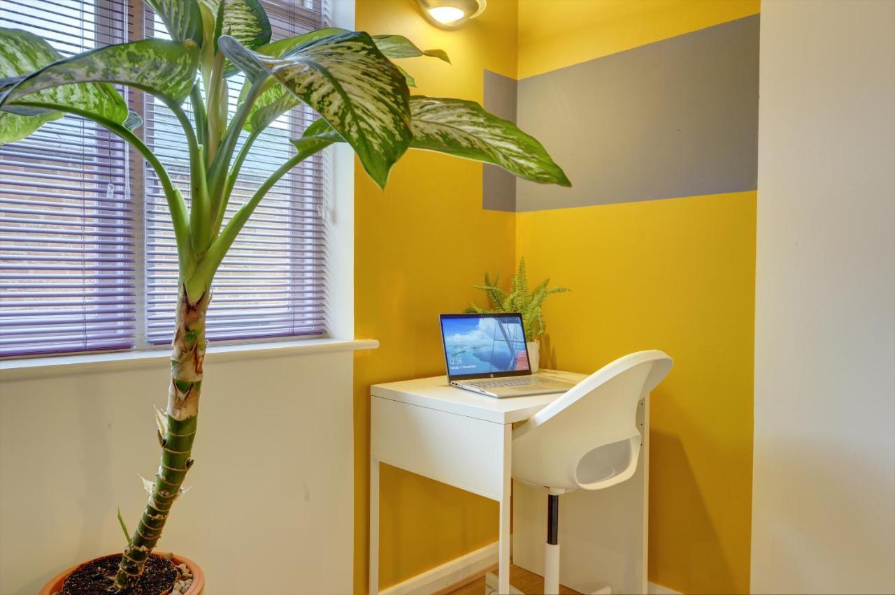 City Centre, 2 Bedroom, Secured Parking, 3 King Bed, Wifi Sleep 6 Guest Comfortable On Three King Size Beds, Jewellery Quarter , Birmingham City Centre , Allocated Secured Parking Eksteriør billede